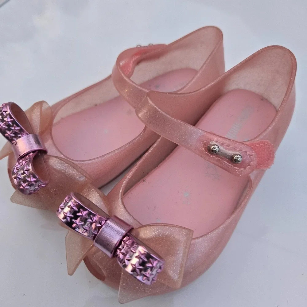 Mini Melissa excellent preowned